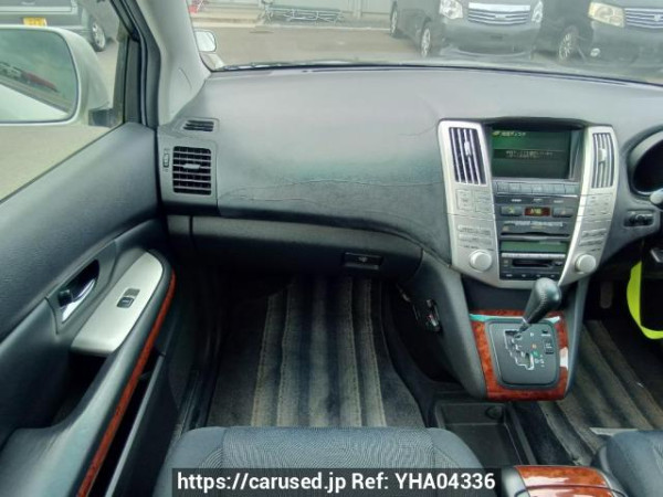 Used 2004 AT toyota harrier ACU30W Image[17]