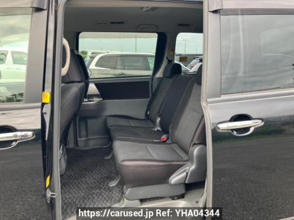 Used 2009 AT toyota voxy ZRR70W Image[12]