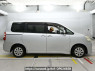 Used 2011 AT toyota noah ZRR70G Image[2]