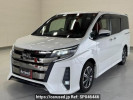 Toyota Noah ZRR80W