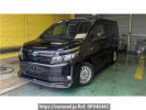 Toyota Voxy ZWR80G