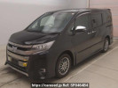 Toyota Noah ZWR80W