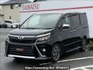 Toyota Voxy ZRR80W