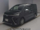 Toyota Voxy ZWR80W