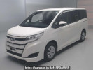 Toyota Noah ZRR80G