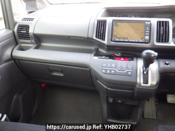 Used 2009 AT honda step-wgn RK1 Image[18]