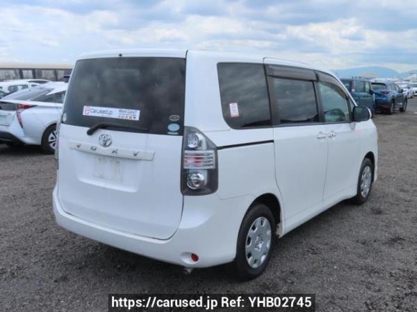 Used 2008 AT toyota voxy ZRR70G Image[6]