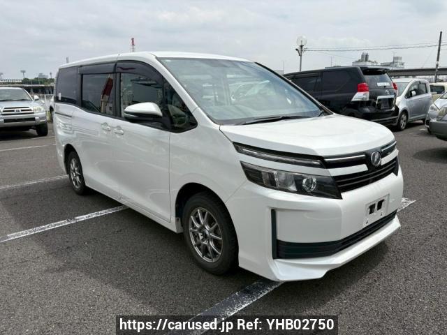 Buy Used 2015 Toyota Voxy ZRR80G (YHB02750) - Carused.jp
