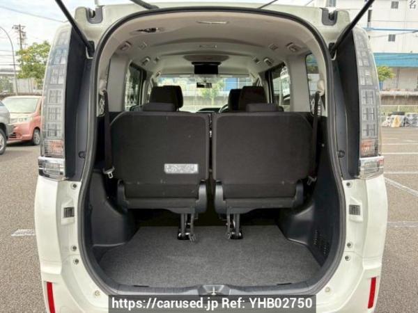 Used 2015 AT toyota voxy ZRR80G Image[8]
