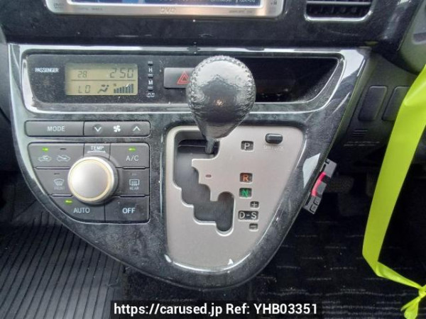 Used 2007 AT toyota wish ZNE10G Image[29]