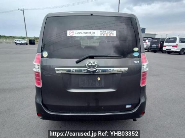 Used 2009 AT toyota noah ZRR70G Image[5]