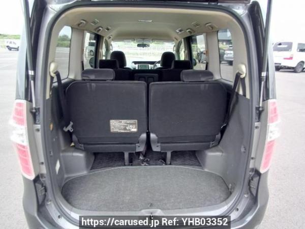 Used 2009 AT toyota noah ZRR70G Image[8]