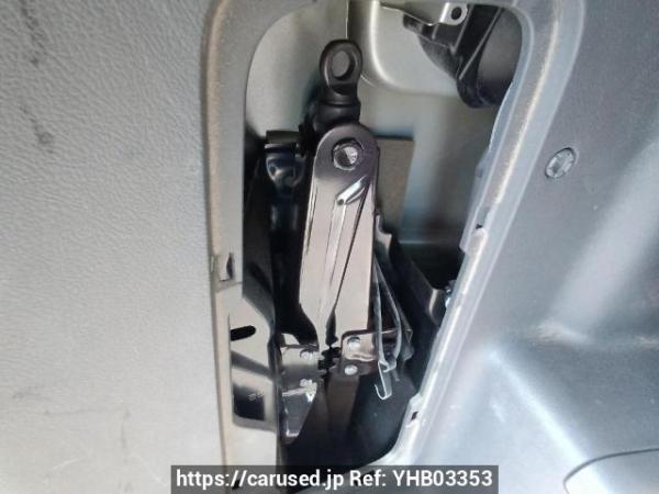 Used 2009 AT toyota noah ZRR70G Image[44]