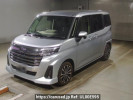 Toyota Roomy M900A