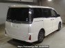 Used 2015 AT toyota voxy ZRR80W Image[1]