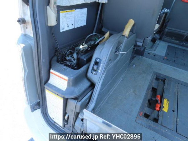Used 2003 AT nissan caravan-bus DWMGE25 Image[21]