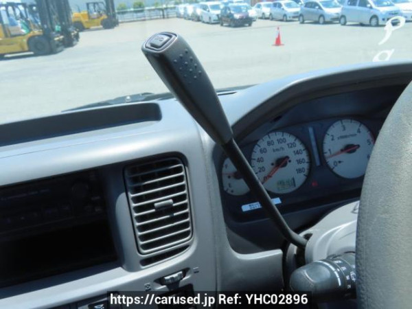 Used 2003 AT nissan caravan-bus DWMGE25 Image[29]