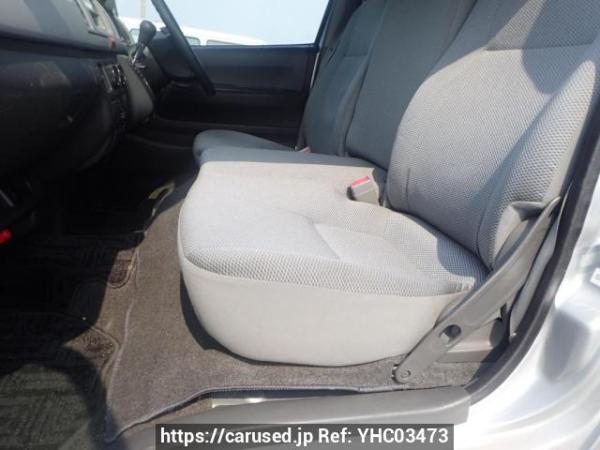Used 2006 AT toyota hiace-van TRH200K Image[12]