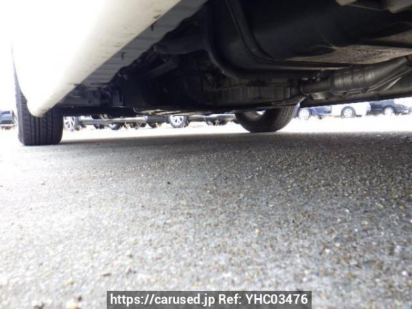 Used 2005 AT toyota hiace-wagon TRH214W Image[30]