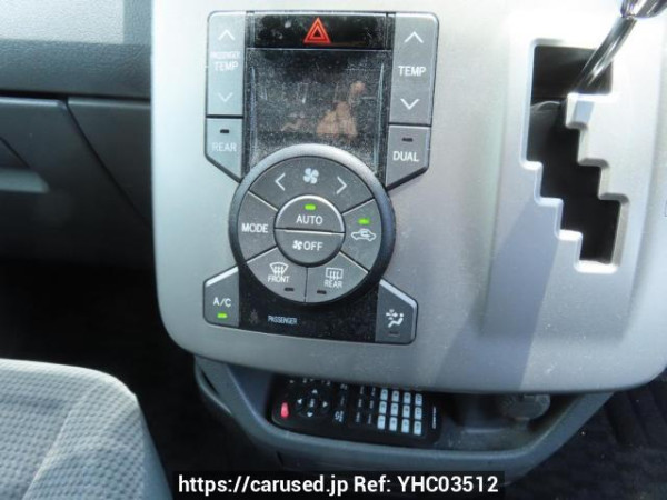 Used 2007 AT toyota noah ZRR70G Image[31]