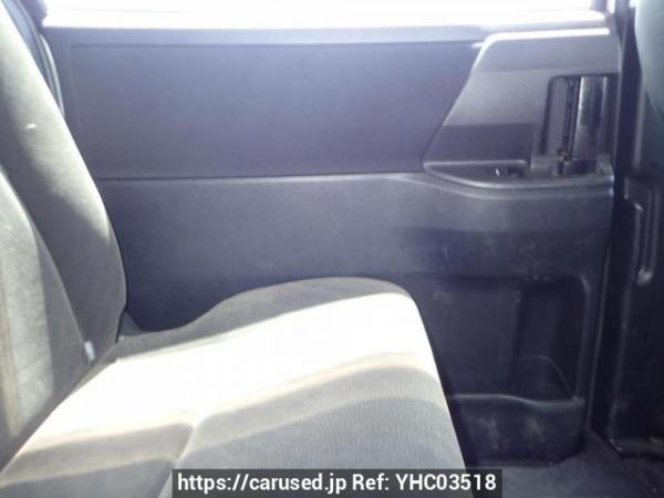 Used 2010 AT toyota noah ZRR70G Image[13]