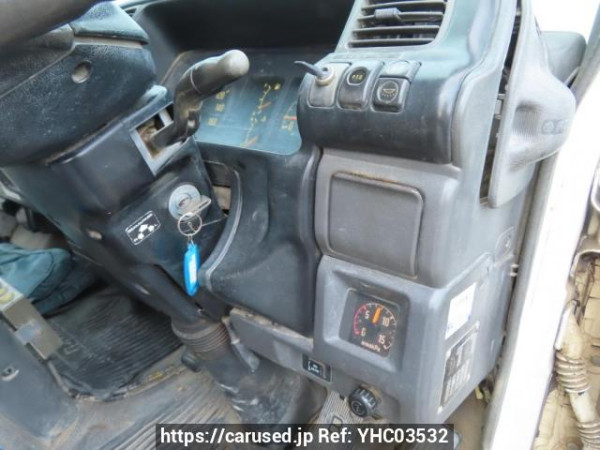 Used 2002 MT isuzu juston NRR35C3 Image[38]