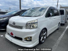 Toyota Voxy DBA-ZRR70W