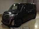 Toyota Roomy M900A