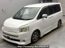 Toyota Voxy ZRR70W
