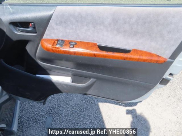 Used 2005 AT toyota hiace-van KDH200V Image[30]
