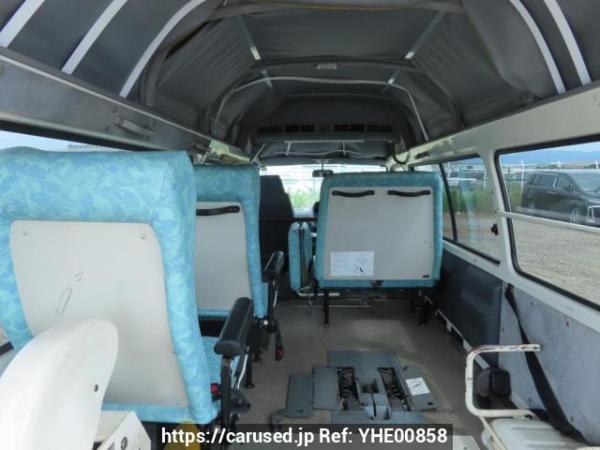 Used 2004 AT toyota hiace-van TRH122K Image[9]