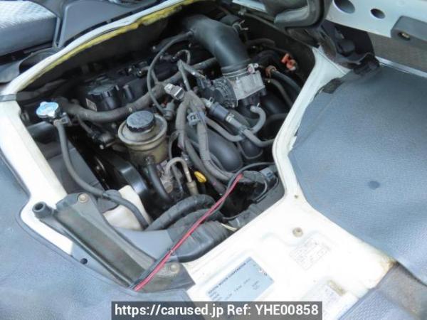 Used 2004 AT toyota hiace-van TRH122K Image[14]