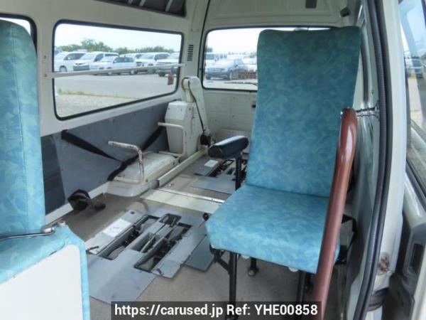 Used 2004 AT toyota hiace-van TRH122K Image[23]