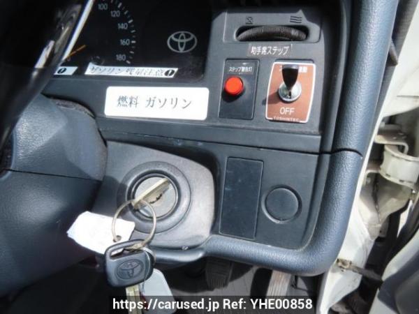 Used 2004 AT toyota hiace-van TRH122K Image[33]