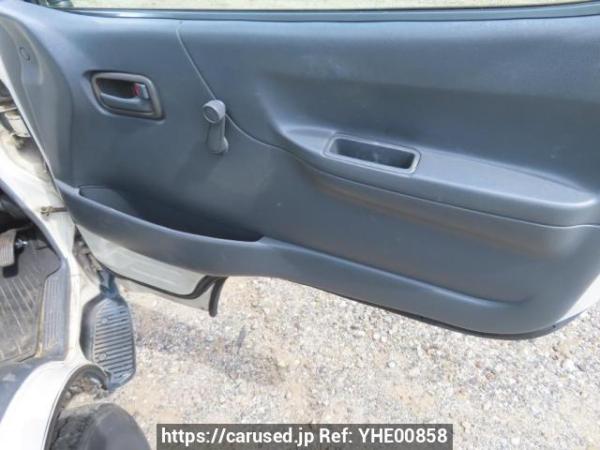 Used 2004 AT toyota hiace-van TRH122K Image[36]