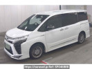 Toyota Voxy ZWR80W