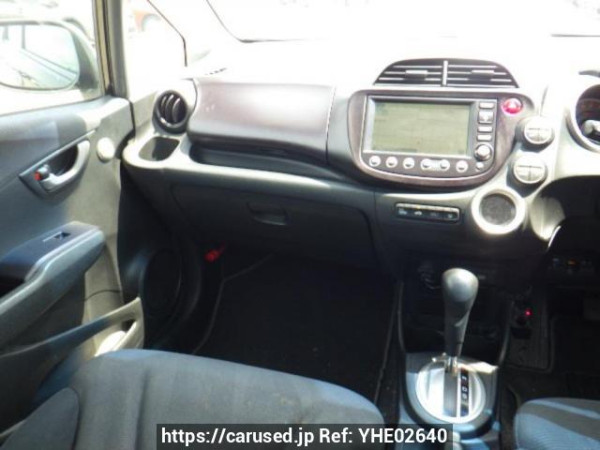 Used 2009 AT honda fit GE8 Image[16]