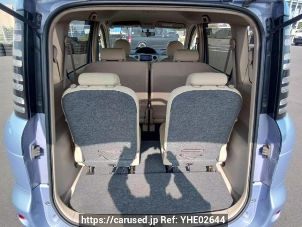 Used 2004 AT toyota sienta NCP81G Image[8]