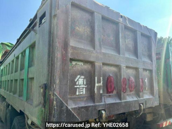 Used 2019 MT howo 380 ZZ3317N3267E1 Image[5]