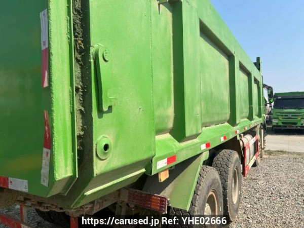 Used 2021 MT howo 440 ZZ3317V426HE1 Image[11]