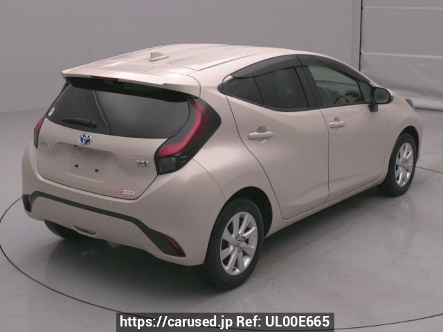 Buy Used 2023 Toyota Aqua MXPK11 (UL00E665) - Carused.jp