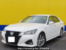 Toyota Crown Hybrid AWS210