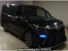 Toyota Voxy ZRR80W