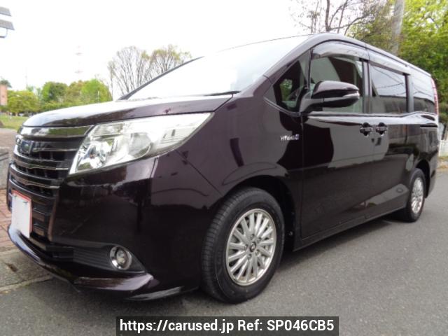Used Toyota Noah ZWR80 for sale - Japanese Used Cars Carused.jp