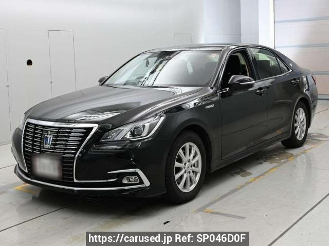 2017 Toyota Crown Hybrid AWS210