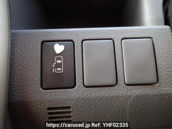Used 2007 AT toyota noah ZRR70G Image[26]