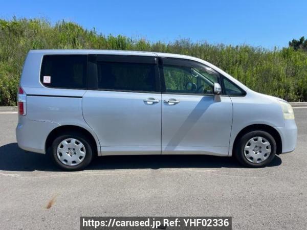 Used 2008 AT toyota noah ZRR70G Image[7]