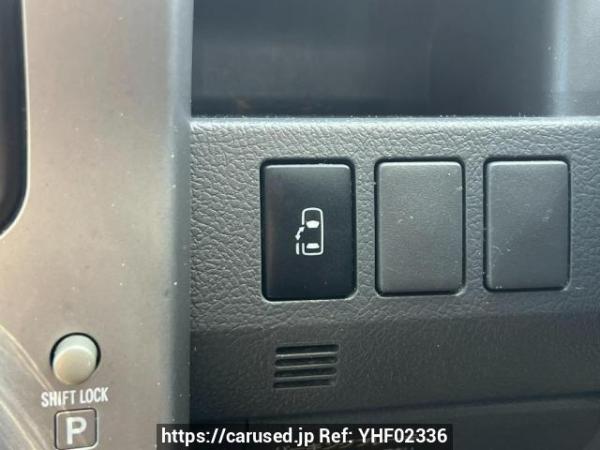 Used 2008 AT toyota noah ZRR70G Image[21]