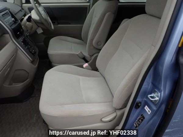 Used 2010 AT toyota noah ZRR70G Image[17]