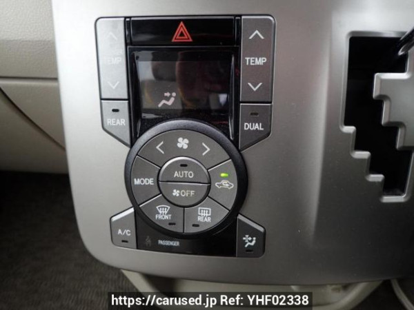 Used 2010 AT toyota noah ZRR70G Image[29]